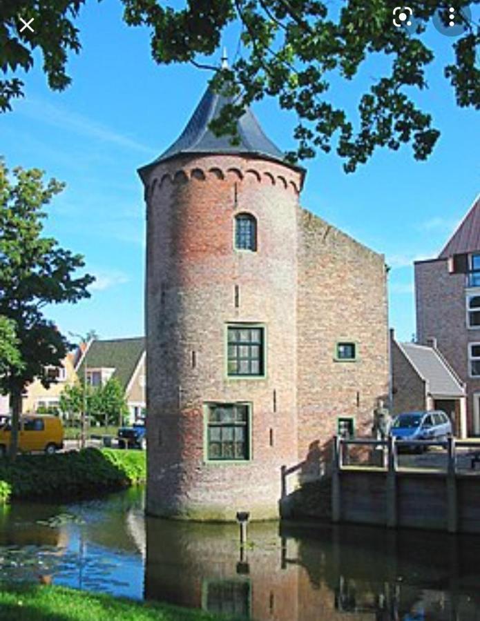 Huisje Britt Met Grote Tuin En Veel Privacy Dirkshorn Dış mekan fotoğraf